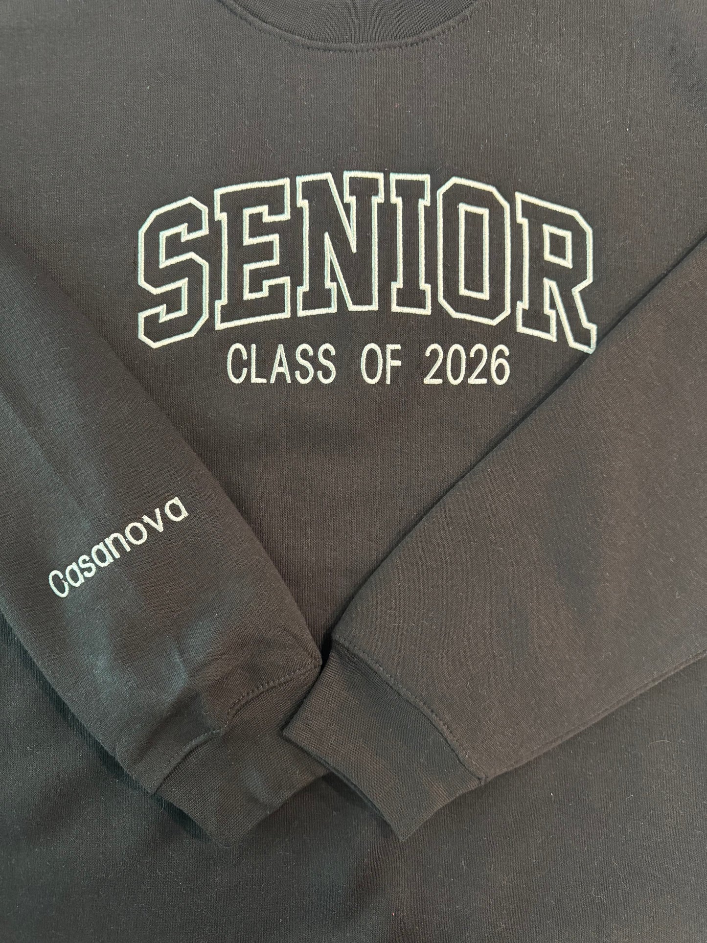 SENIOR EMBROIDERED SWEATSHIRT